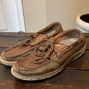 Men’s Sperry topsiders